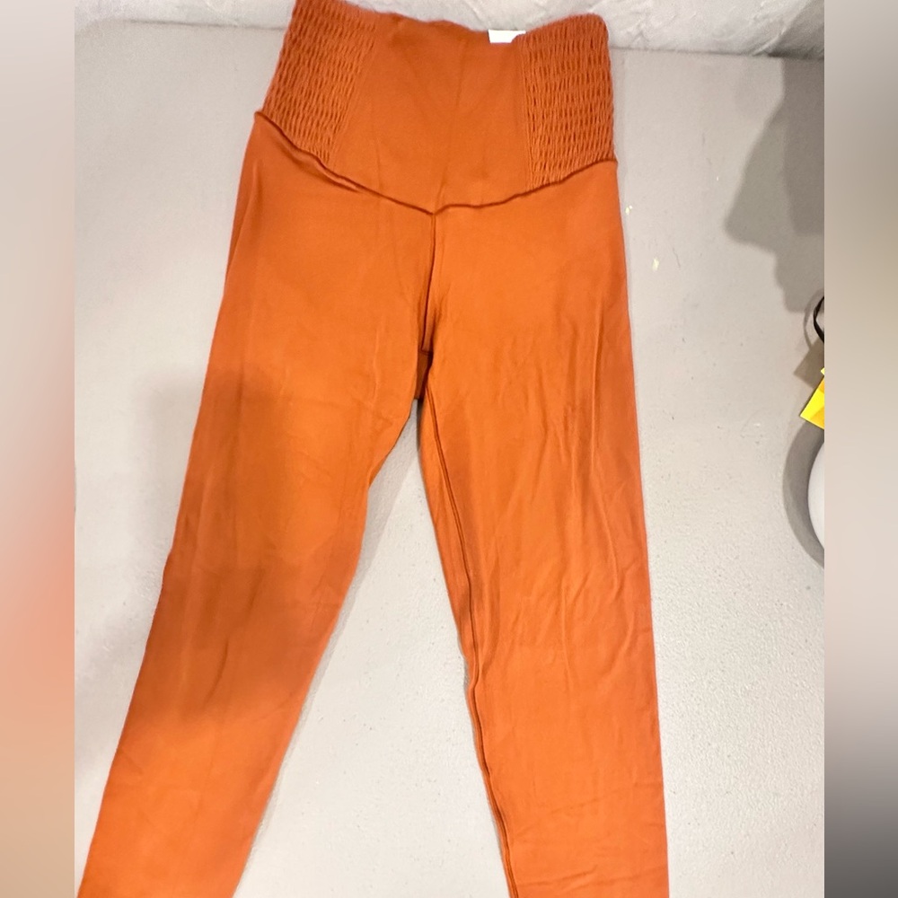 NWT Arie Burnt Orange leggings